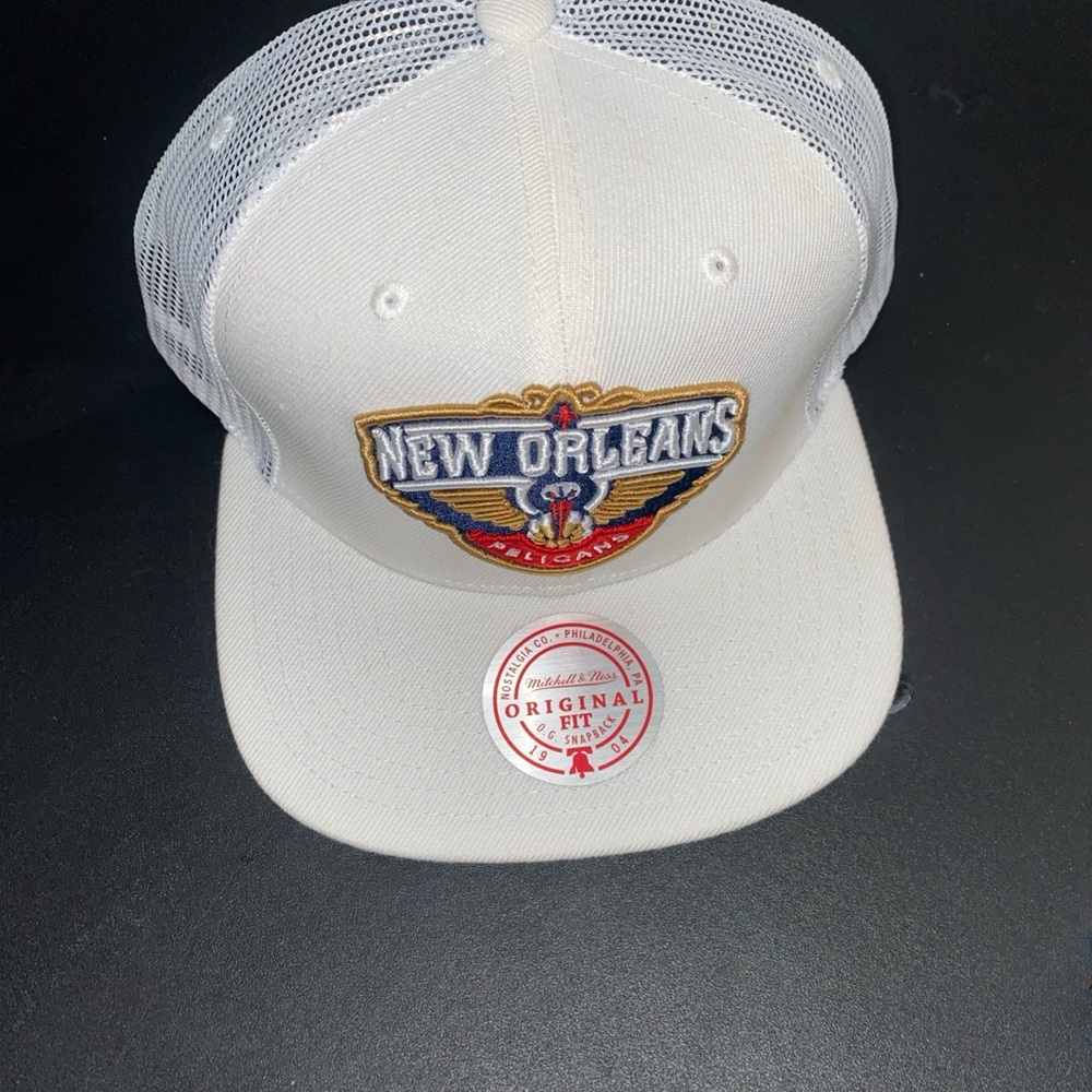 Mitchell & Ness New Orleans Pelicans White Snapback